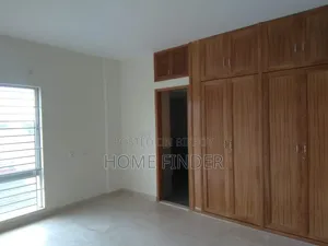 4 Bedroom Apartment in Gulshan for rent