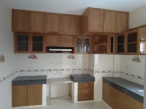 4 Bedroom Apartment in Gulshan for rent