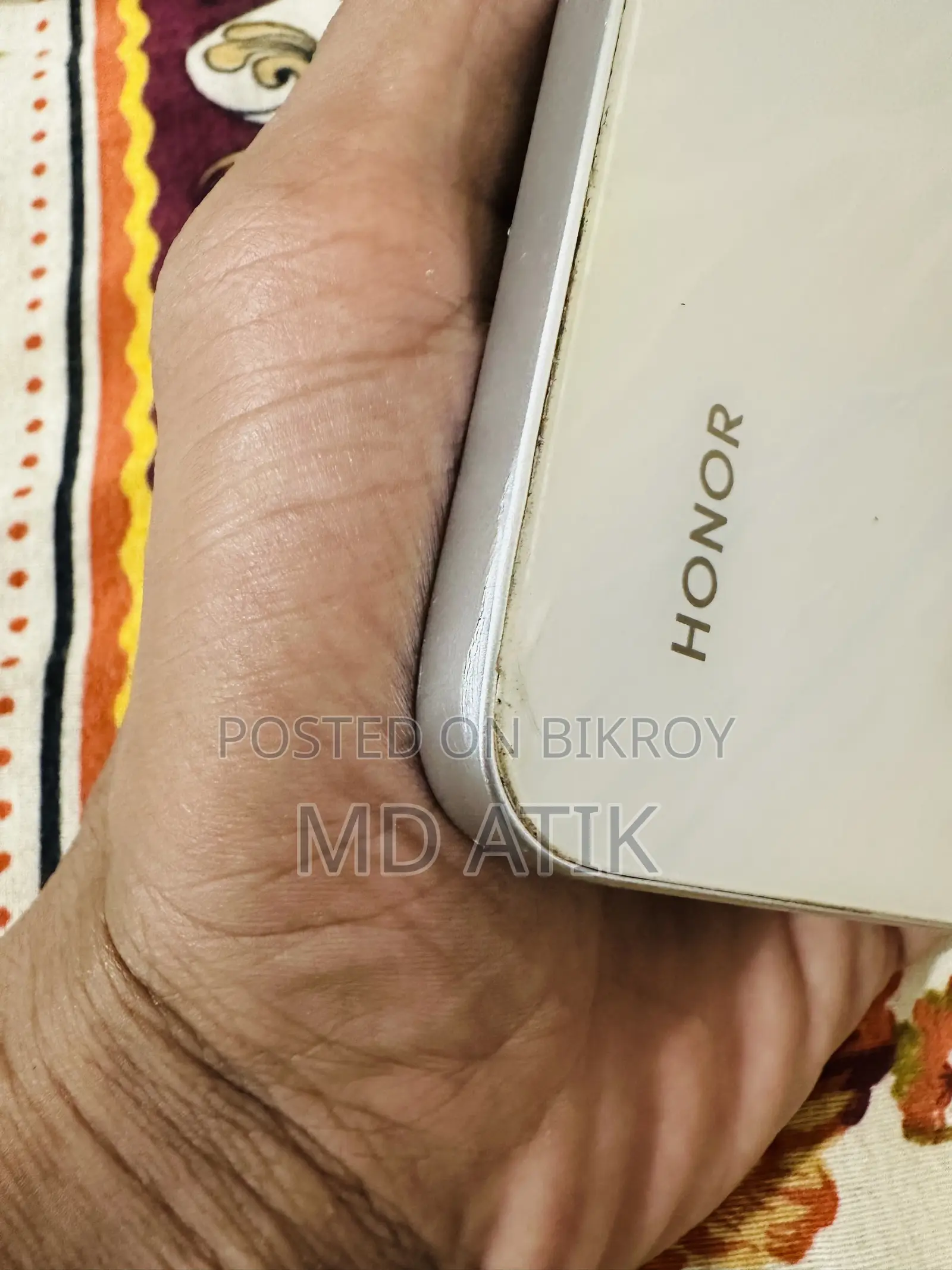 অনার এক্স৮সি ৫১২ জিবি সাদা