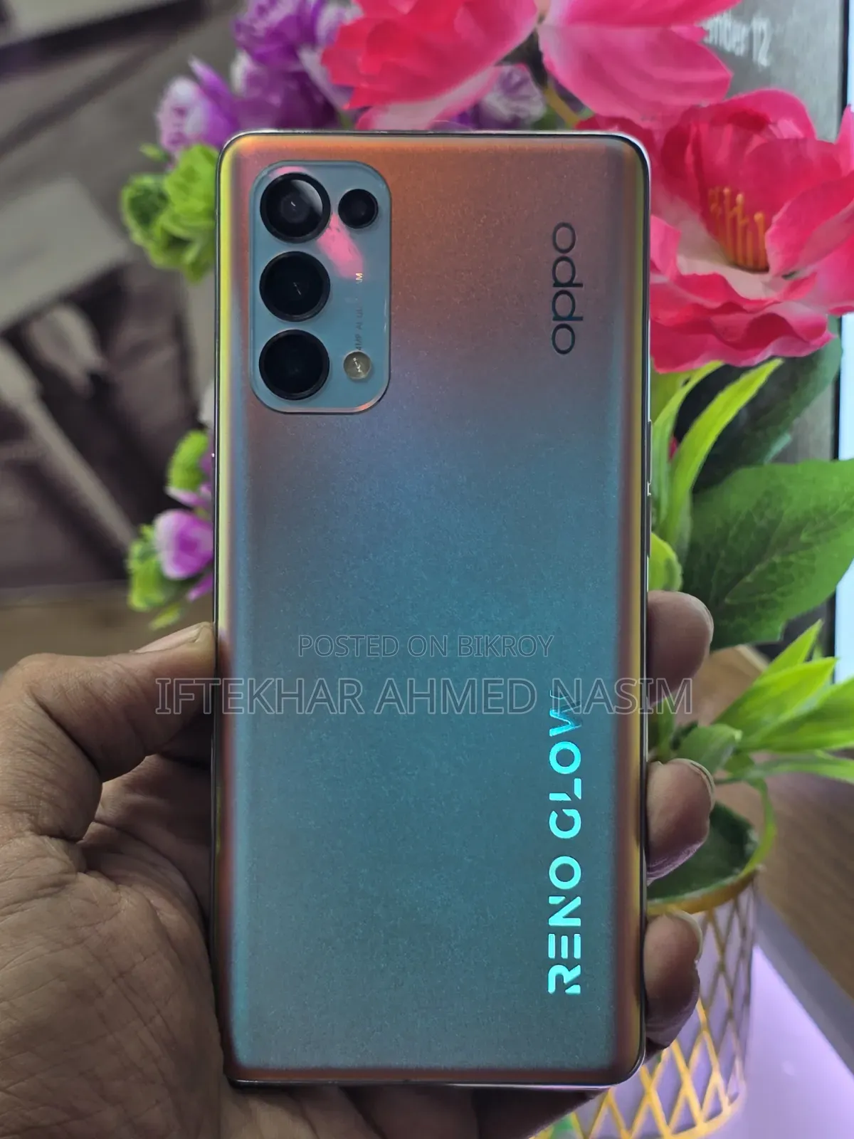 অপো রেনো ৫ প্রো ৫জি ২৫৬ জিবি গোল্ড
