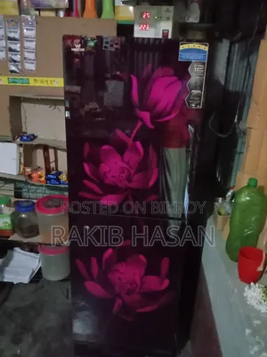 খুব সুন্দর ফ্রিজ