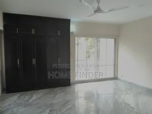 4bdrm Apartment in Gulshan for rent