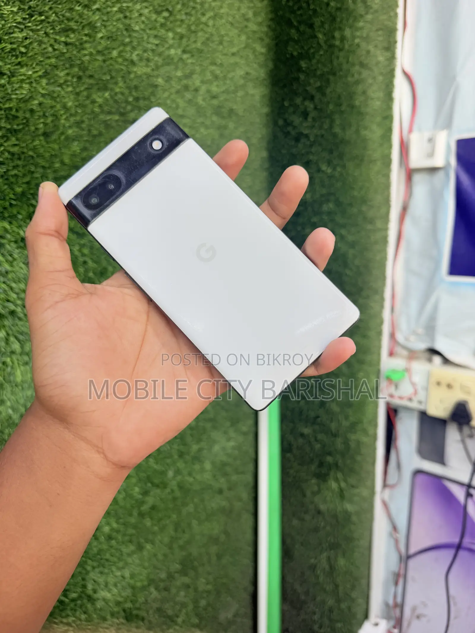 Google Pixel 6a 128 GB White