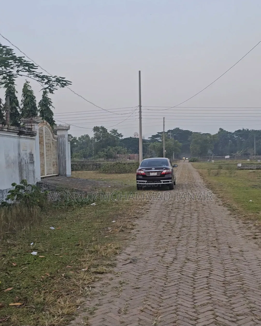 আশুলিয়া মডেল টাউনে ০৩ কাঠার দক্ষিণমুখী জমি বিক্রি হবে