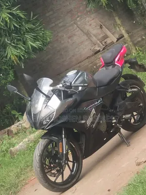 New CFMoto 300SR 2025 Black