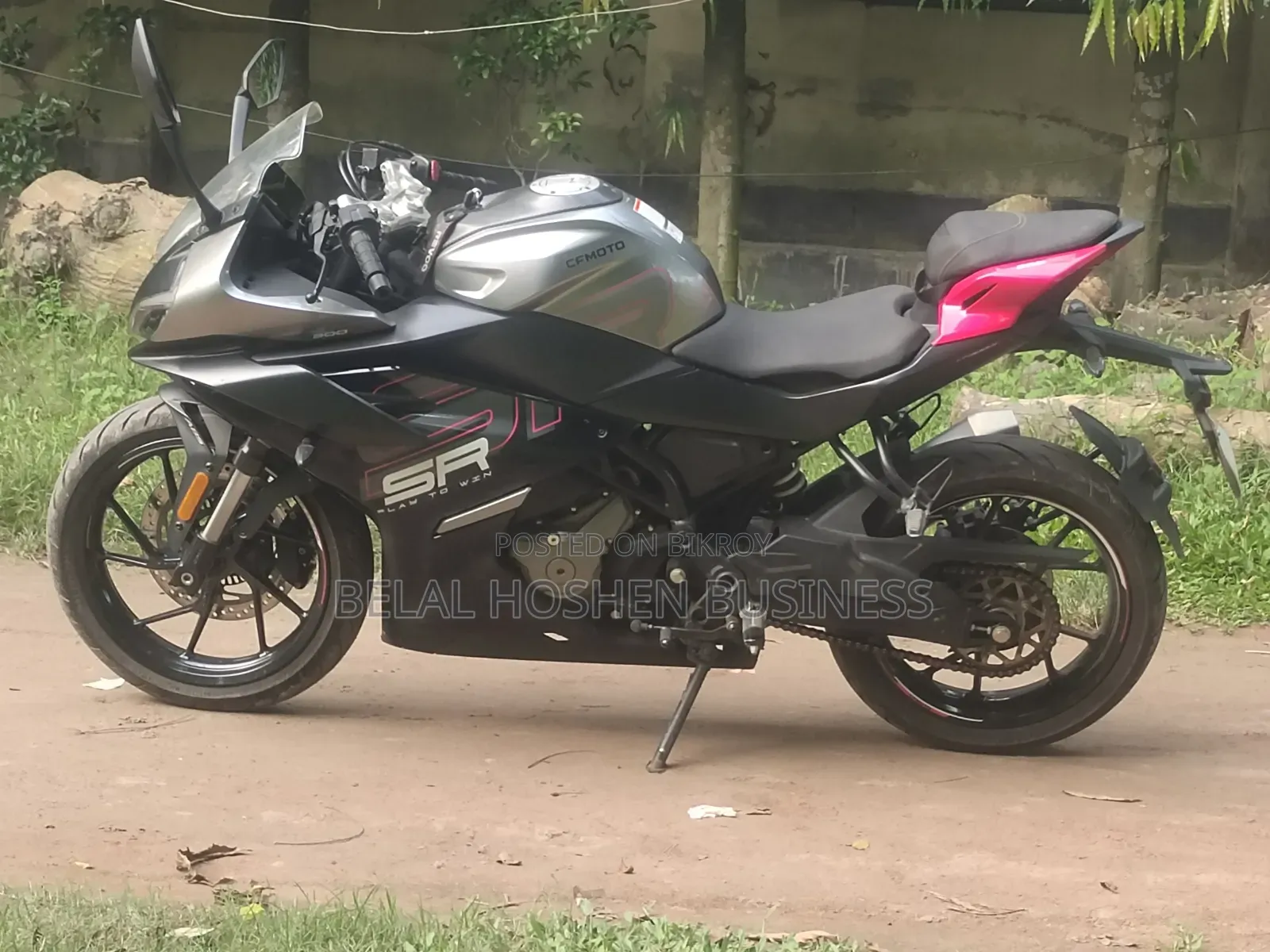 New CFMoto 300SR 2025 Black