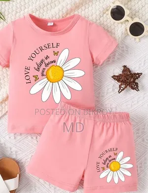 Pink Daisy Flower Graphic T-Shirt & Matching Shorts 2-Piece Set