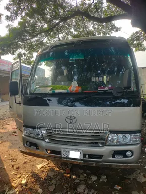 টয়োটা কোস্টার ২০১৮ গোল্ড