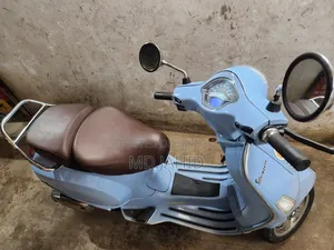 Vespa 150 Super 2020 Blue