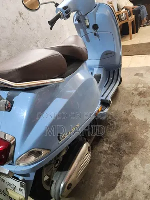Vespa 150 Super 2020 Blue