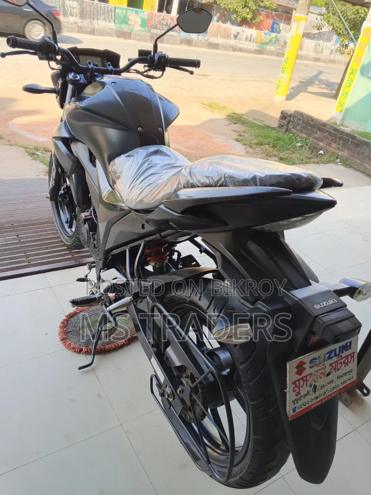 Suzuki Gixxer 2024 Black
