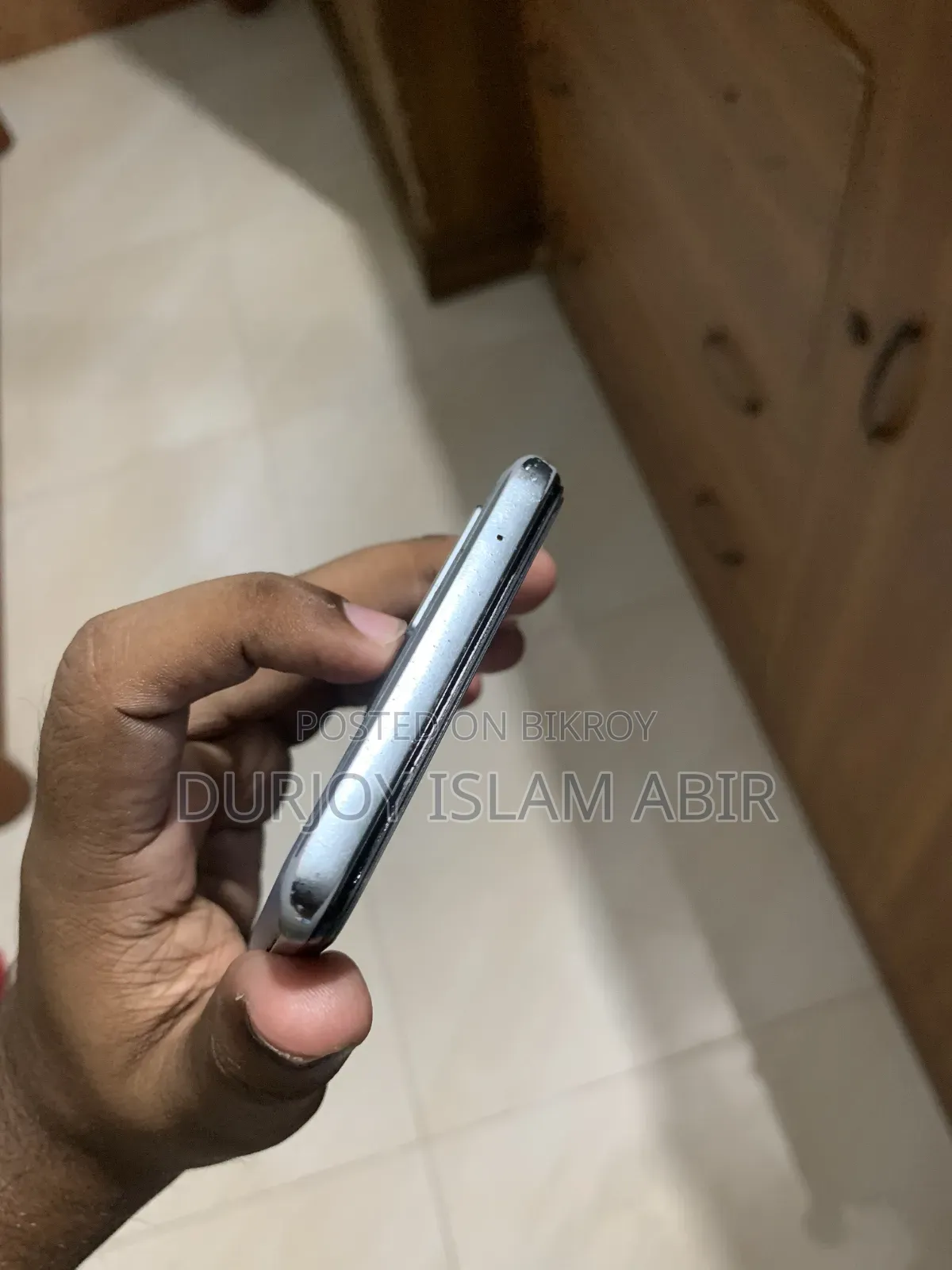 iQOO 128 GB Orange