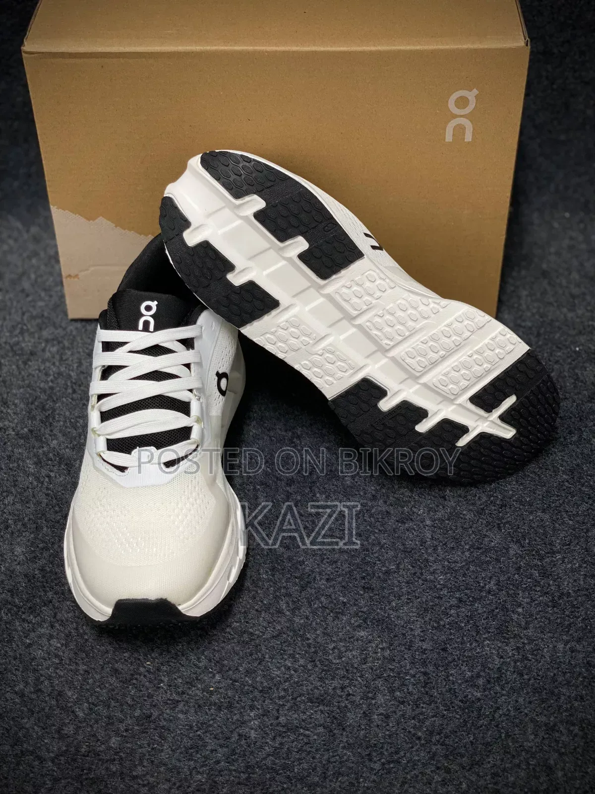 On Running Cloudrunner 3 White/Ivory Men's Running Shoes