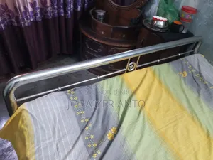 বাসায় ব্যবহৃত Ss ডাবল খাট বিক্রি করা হবে।খাটের ধরন: Ss ডাবল খাট