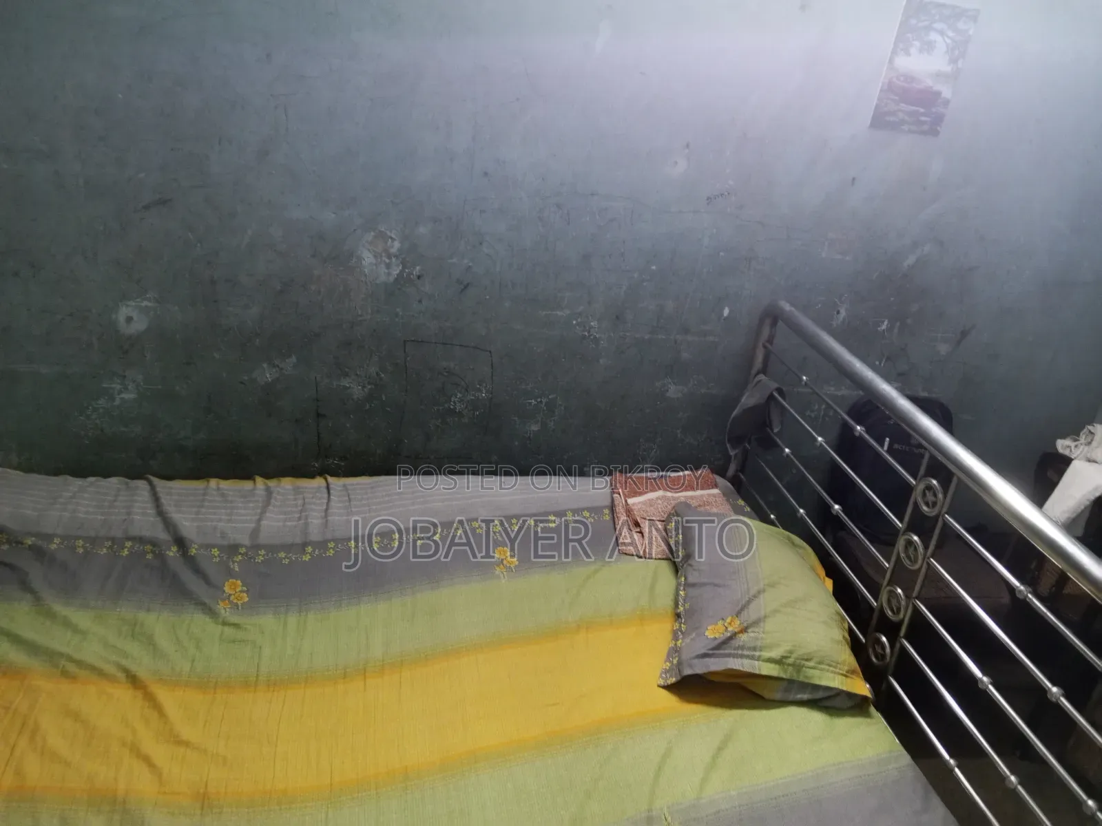 বাসায় ব্যবহৃত Ss ডাবল খাট বিক্রি করা হবে।খাটের ধরন: Ss ডাবল খাট