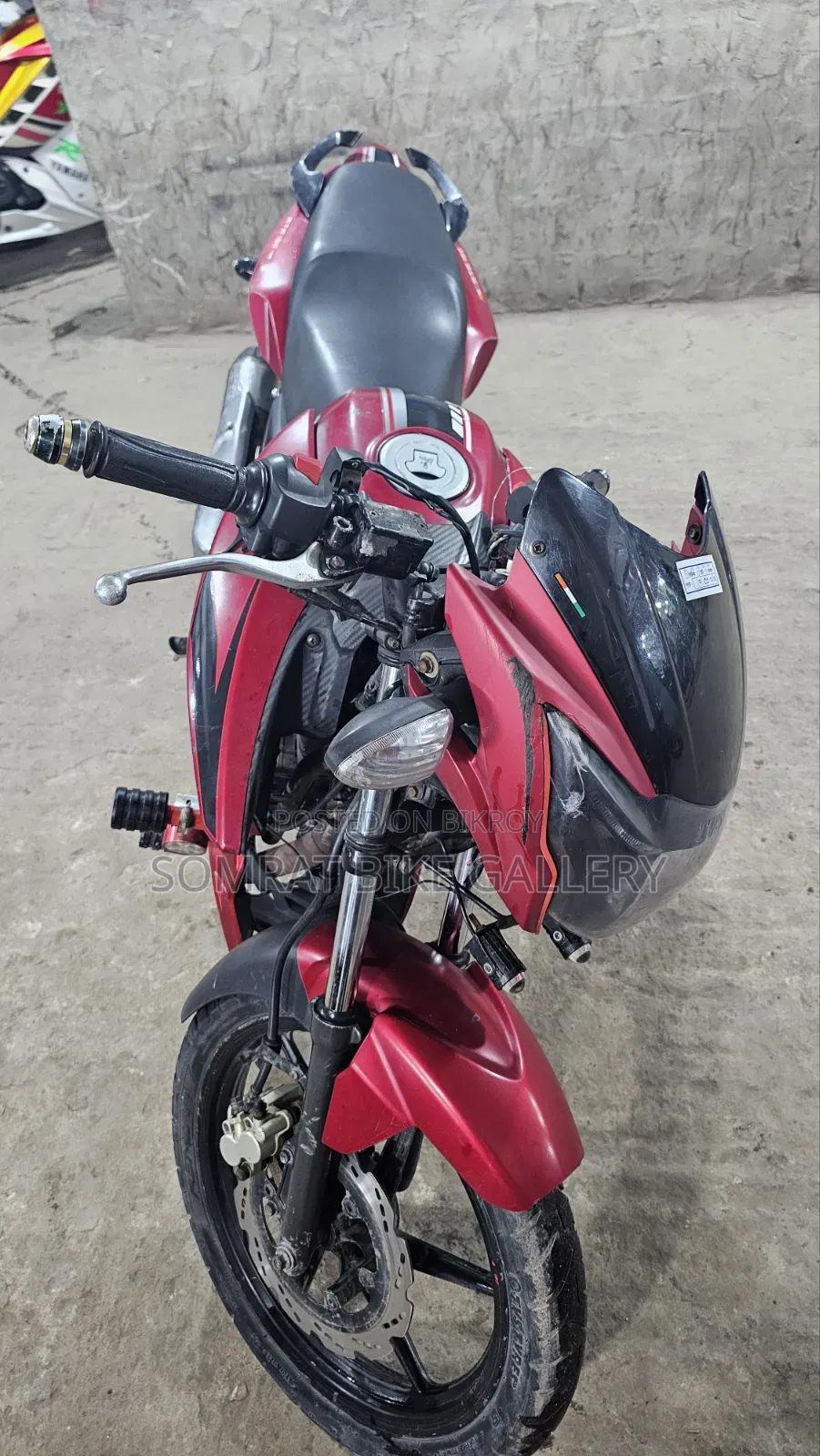 TVS Apache RTR 160 2V 2021 Red