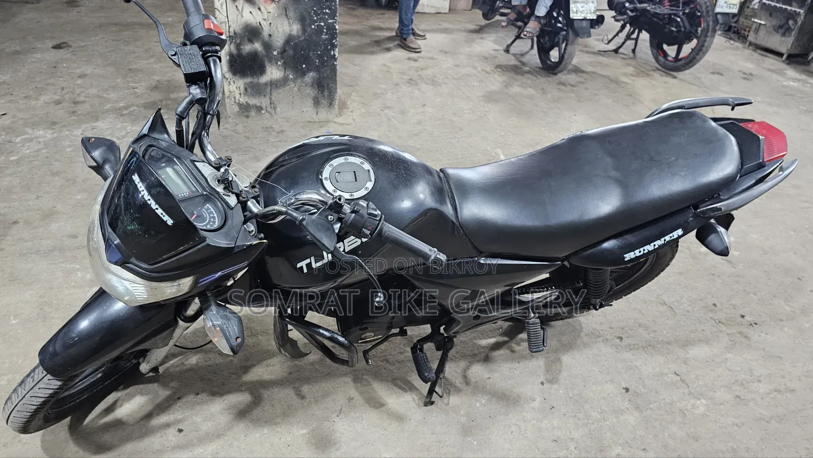 Runner Turbo 125 2021 Black