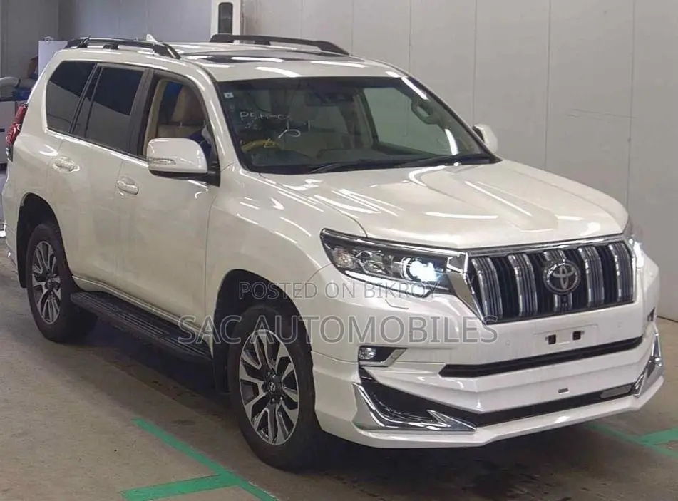 New Toyota Land Cruiser Prado 2.7 2022 Pearl