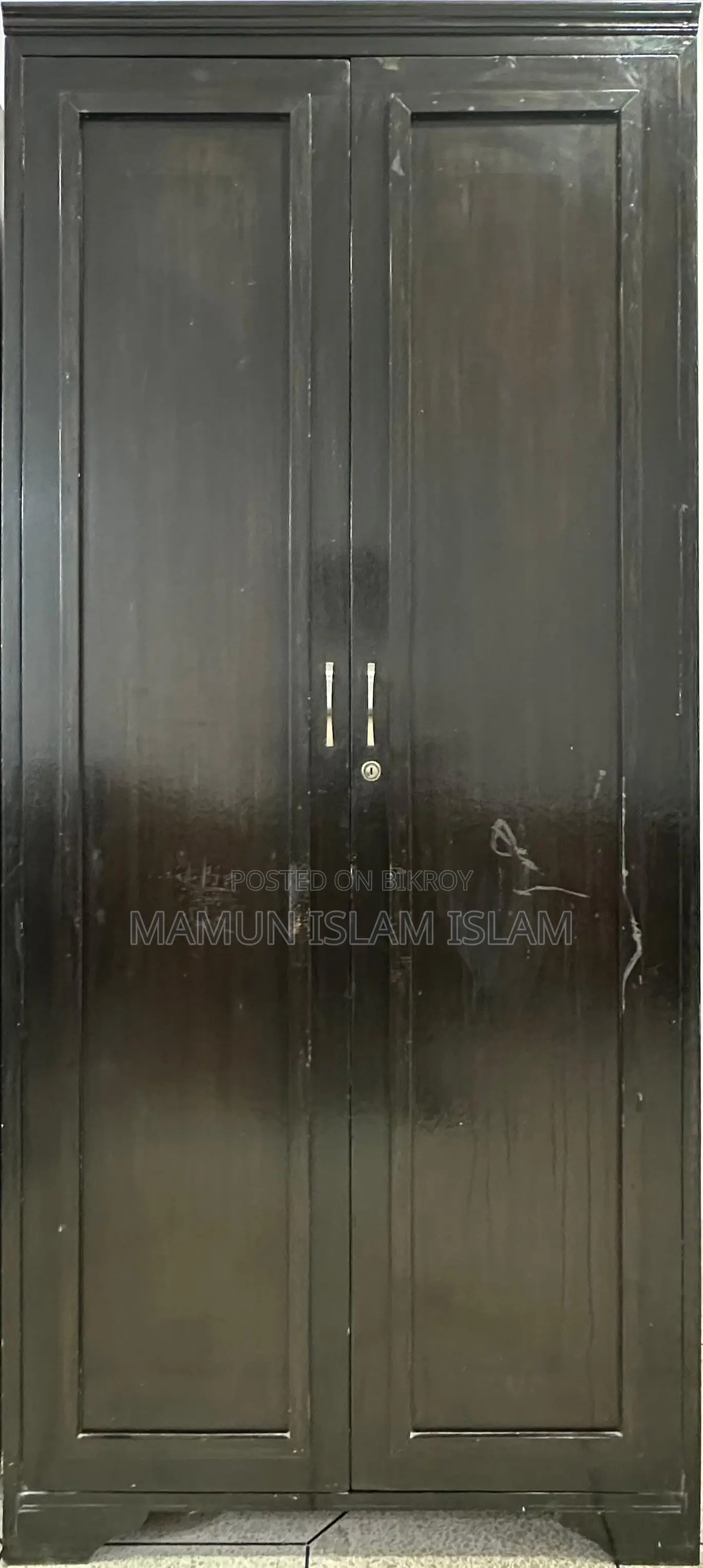 দুই পাল্লার আলমিরা