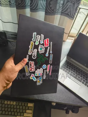 ল্যাপটপ 8GB Intel Core i3 SSD 512GB