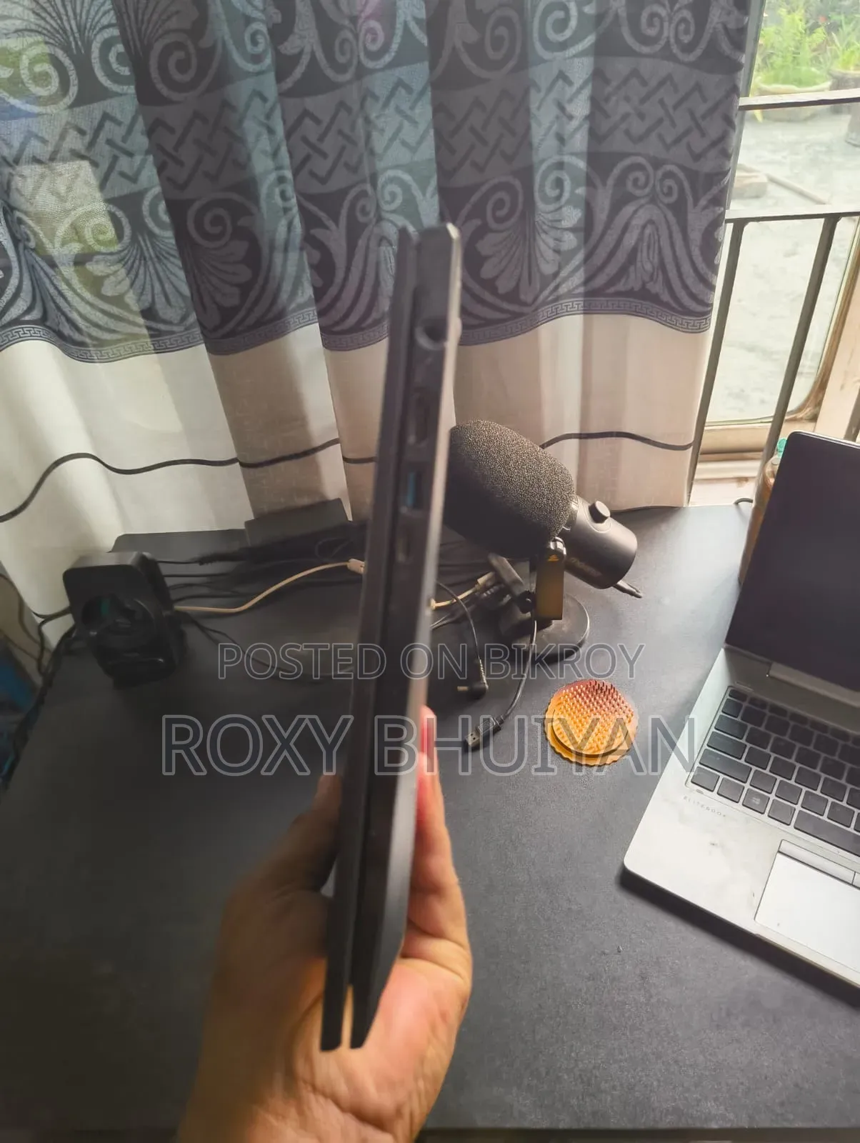 ল্যাপটপ 8GB Intel Core i3 SSD 512GB
