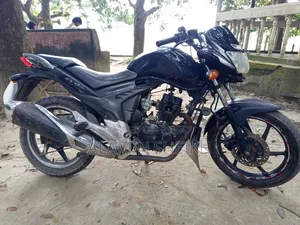 মোটরসাইকেল ২০১৯ ব্ল্যাক