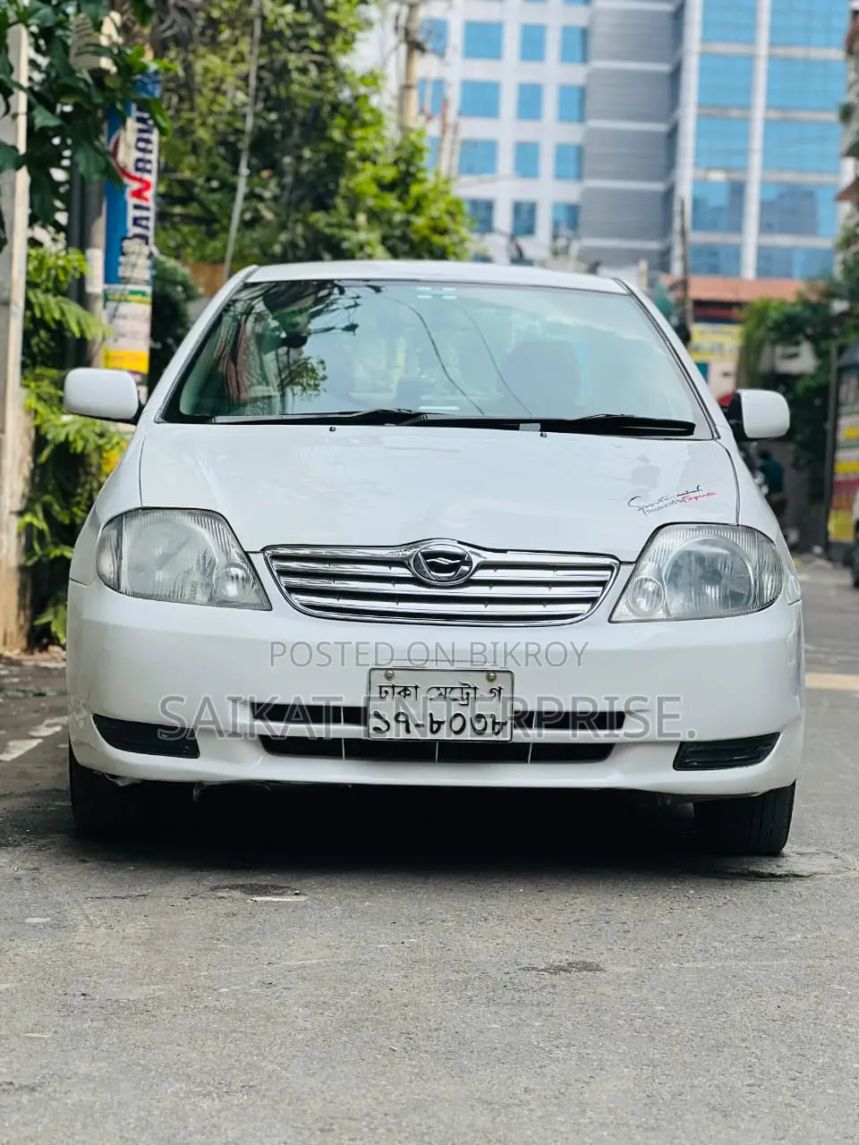 Toyota Corolla 2004 White