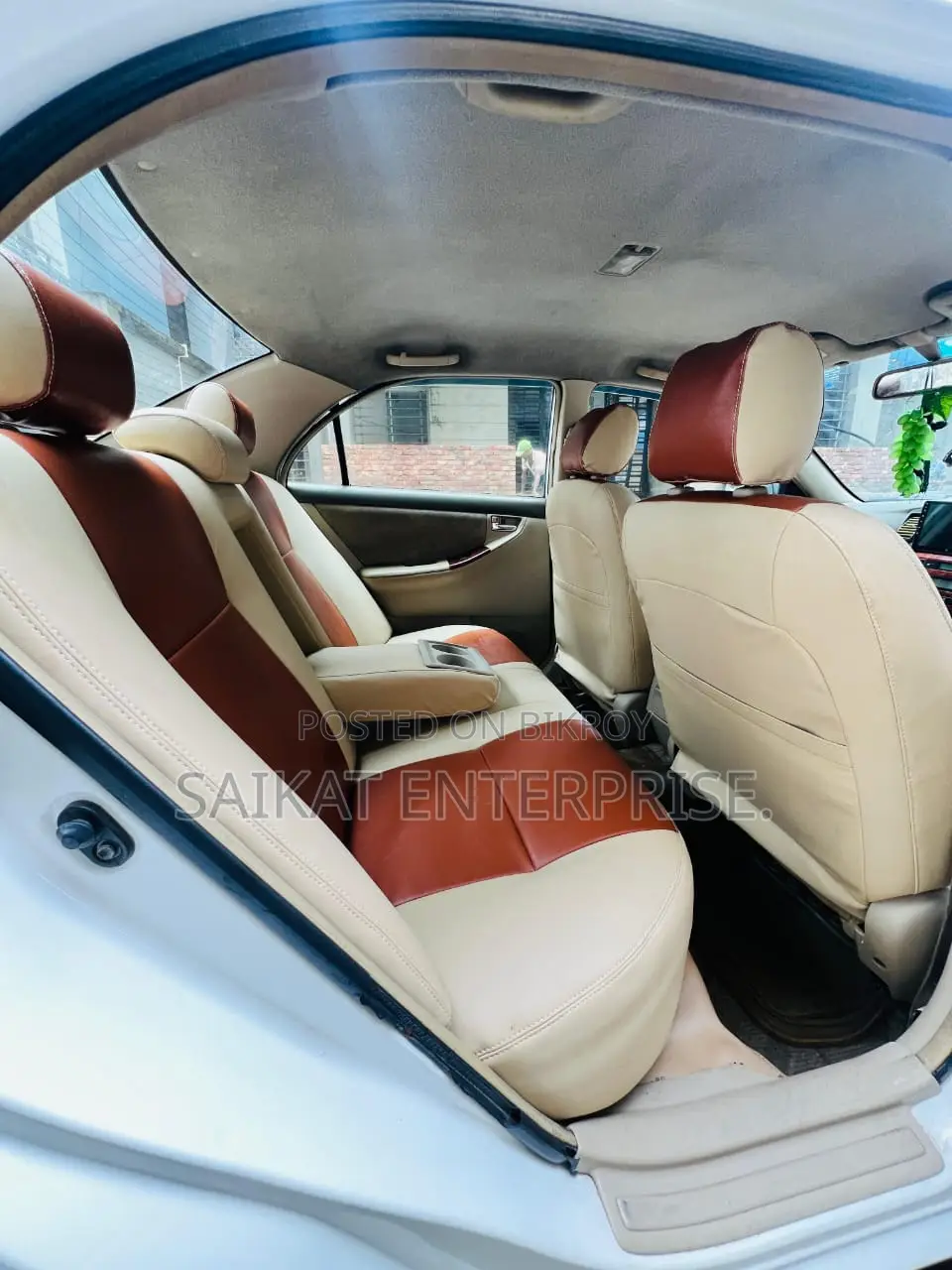 Toyota Corolla 2004 White