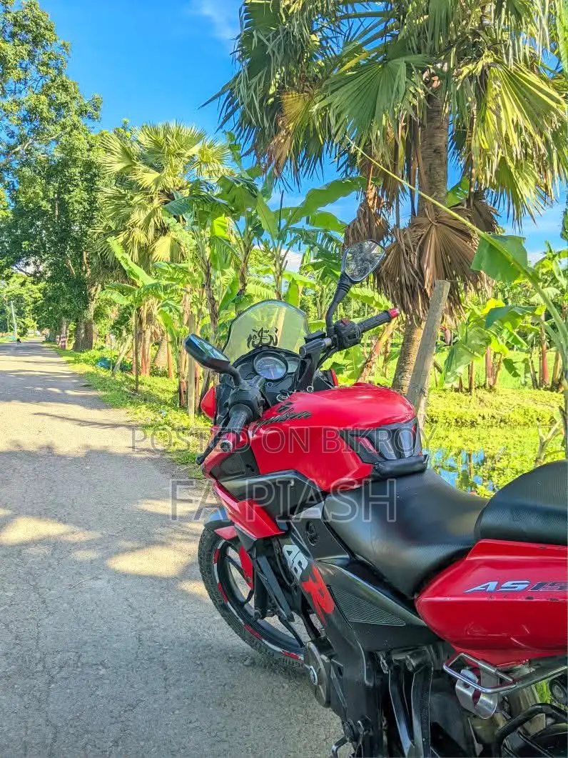Bajaj Pulsar 150 2016 Red