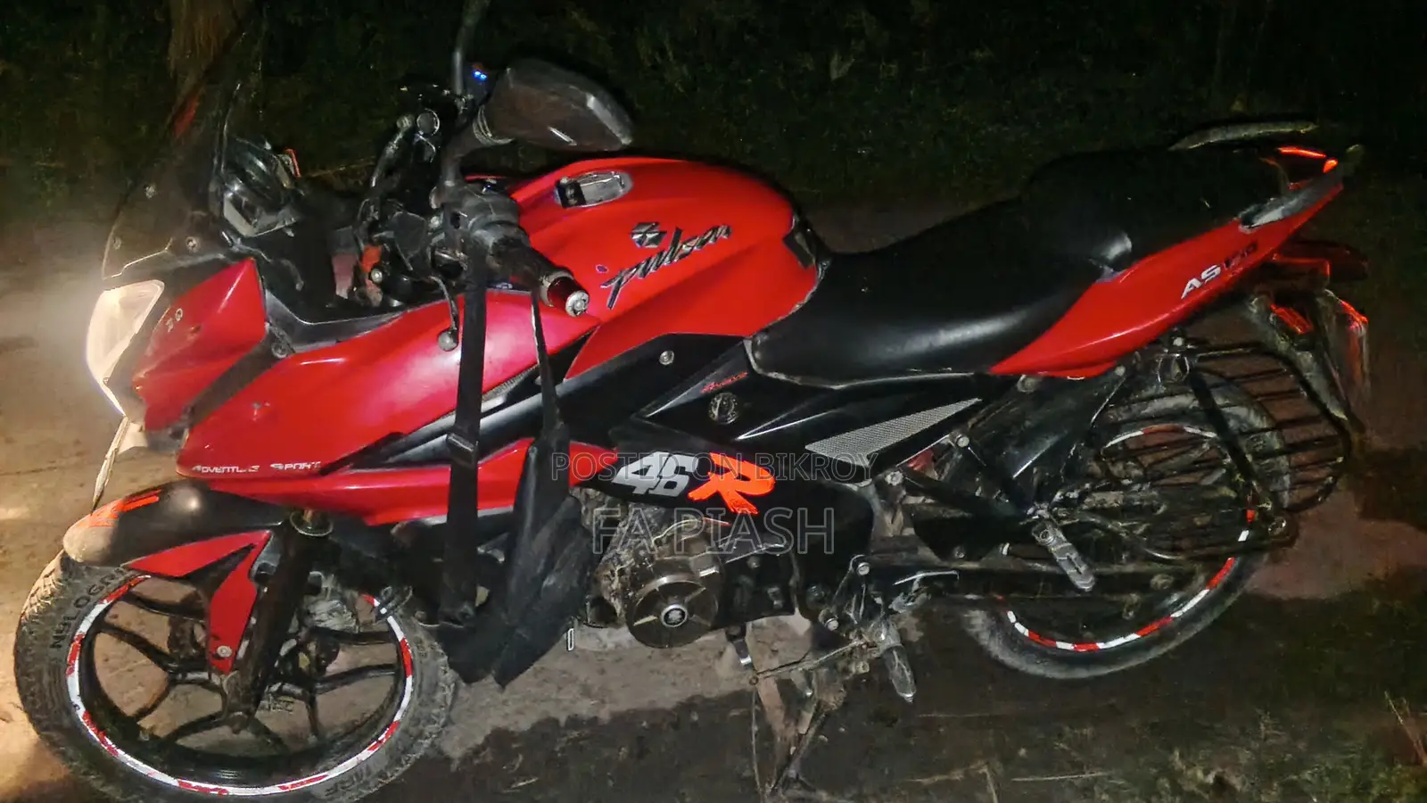 Bajaj Pulsar 150 2016 Red