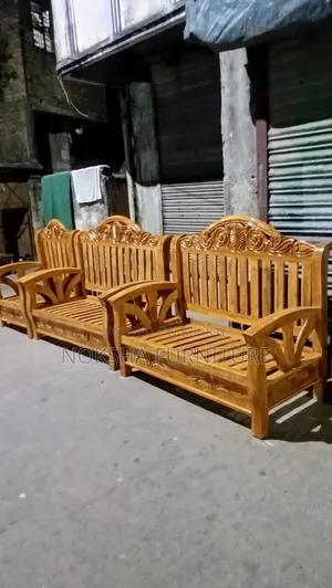 Sofa set made of 100% acacia wood will be sold