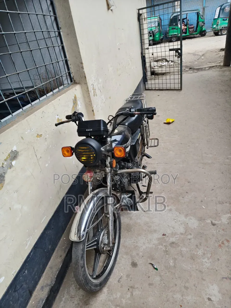 হিরো ডন ১০০ ২০০৯ কালো