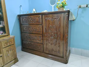 ওয়ারড্রব আকাশমনি কাঠ