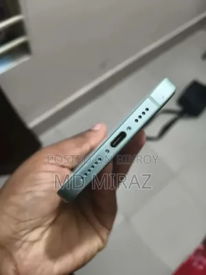 Apple iPhone 15 Plus 128 GB Green