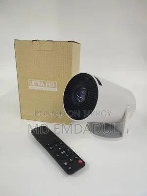 এইচওয়াই ৩০০ প্রজেক্টর প্রো