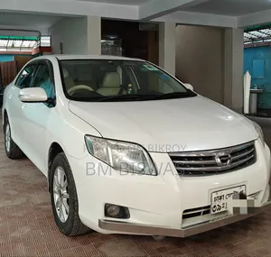 টয়োটা এক্সিও ২০১১ অফ হোয়াইট
