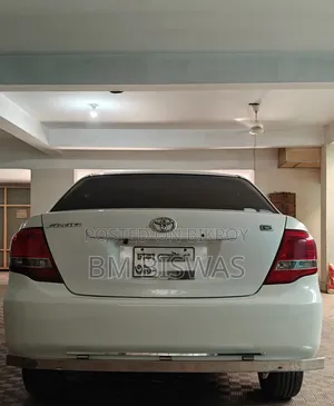 Toyota Axio 2011 Off white
