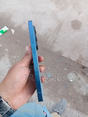 মোবাইল ফোন ৬৪ জিবি ব্ল্যাক