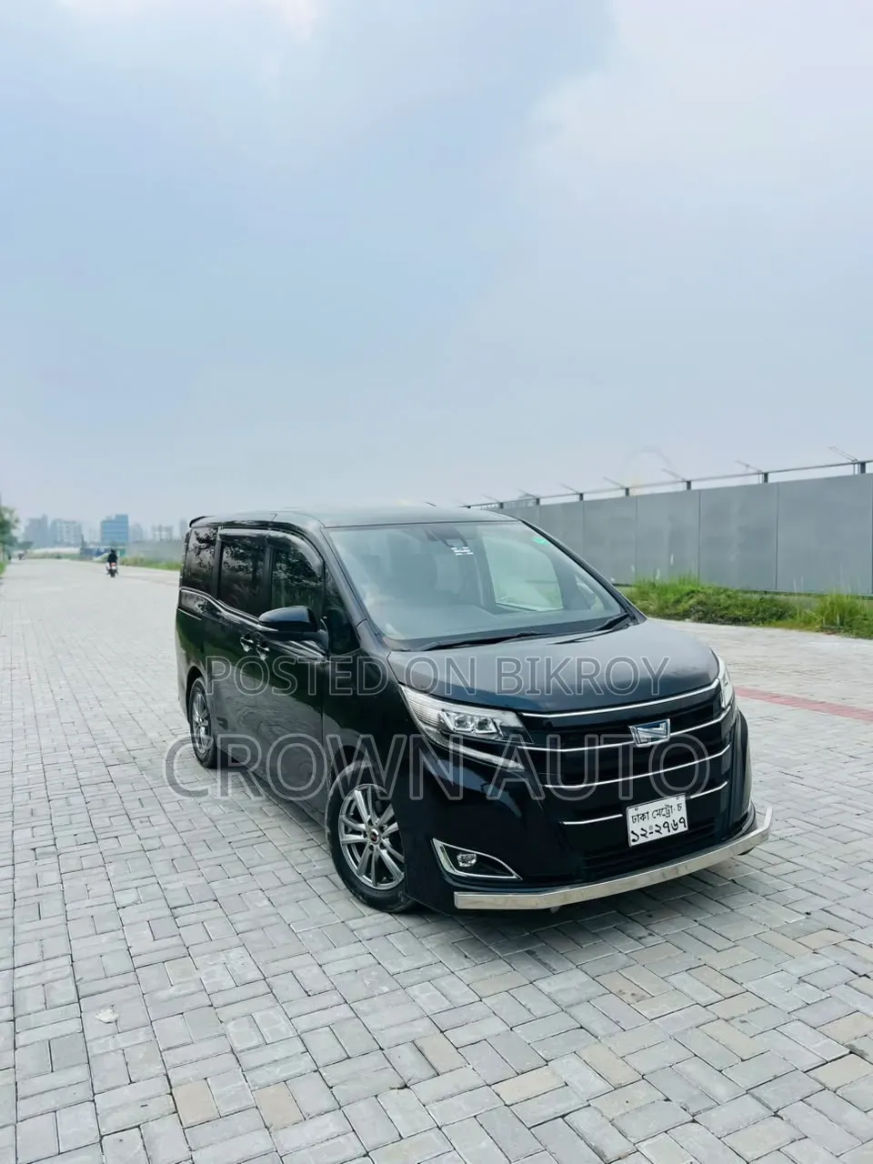 Toyota Noah 1.8 Front Wheel Drive Hybrid 7 Seater 2020 Black