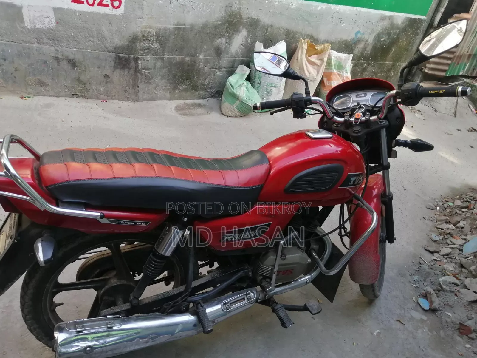 TVS Radeon 2019 Red