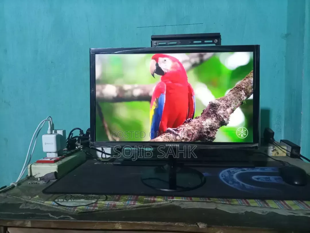 19 Inch Samsung Monitor