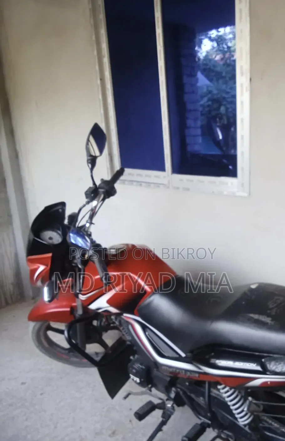 New TVS Metro Plus 2017 Red