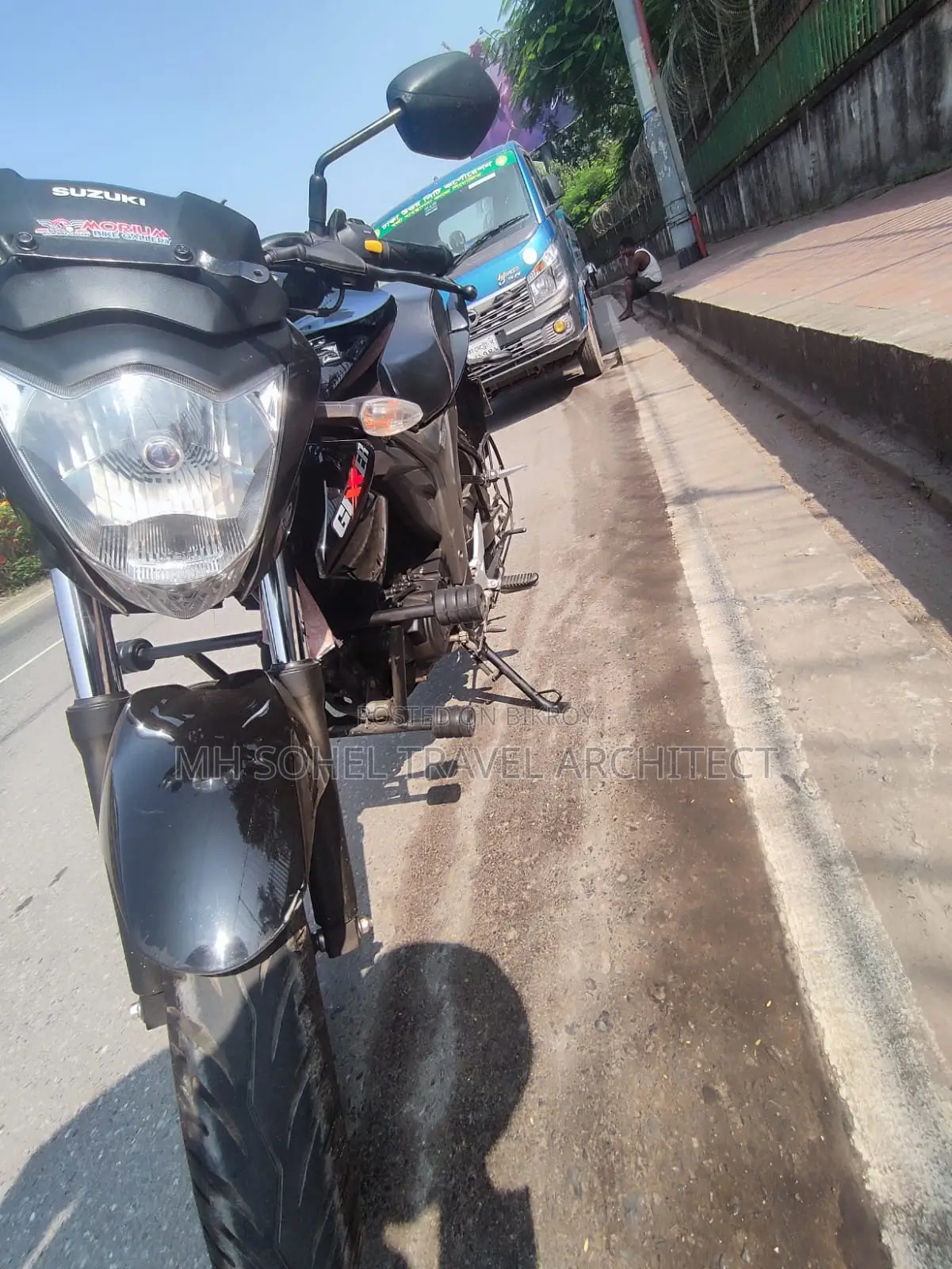সুজুকি জিক্সার ২০২৫ কালো