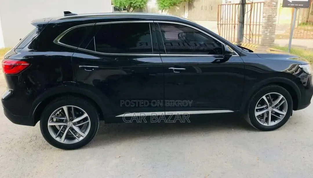 MG HS Essence 1.5T 2021 Black