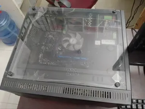 Desktop Computer CyberpowerPC 8GB Intel Pentium SSD 128GB