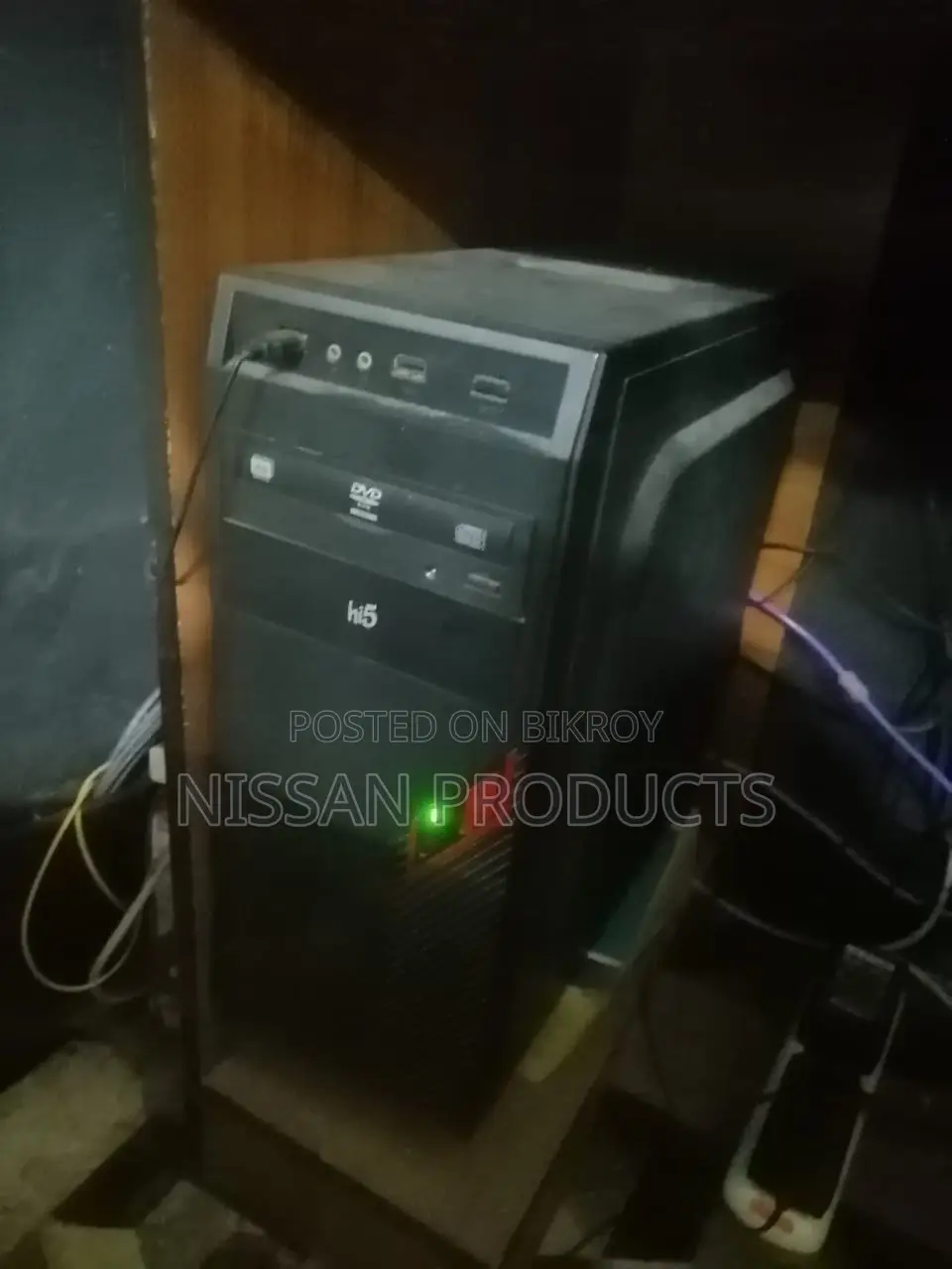 ডেস্কটপ কম্পিউটার গিগাবাইট ৪জিবি ইন্টেল কোর আই৩ এইচডিডি+এসএসডি ৫১২জিবি