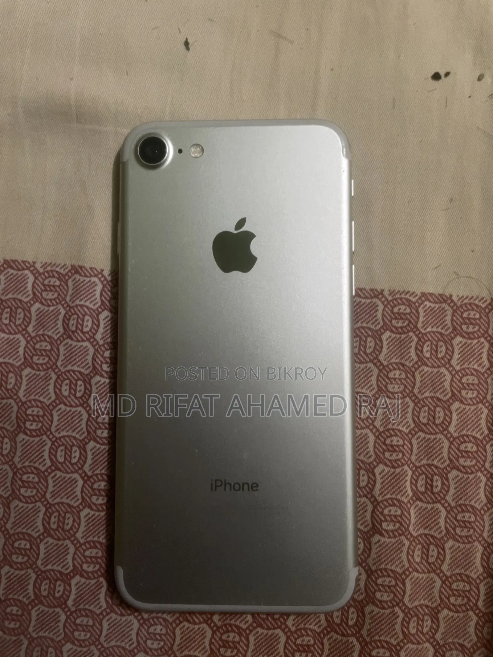 Apple iPhone 7 32 GB Silver