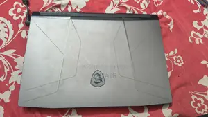 Laptop MSI Pulse GL66 8GB Intel Core i5 SSD 512GB