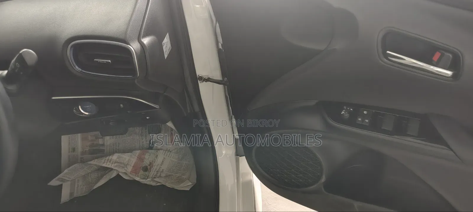Toyota Prius 2021 Pearl