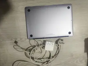 Laptop Apple MacBook Air 2017 8GB Intel Core i5 SSD 256GB